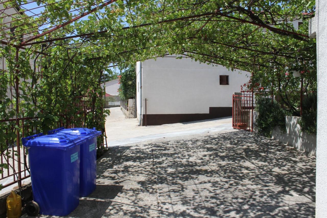 Apartments With A Parking Space Starigrad, Paklenica - 6431 外观 照片